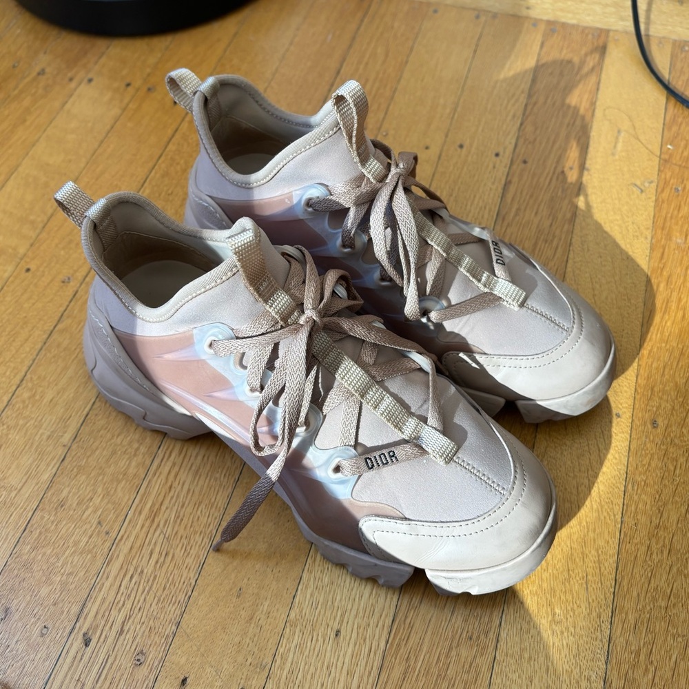 Dior Women's Pink and Beige Sneakers d connect